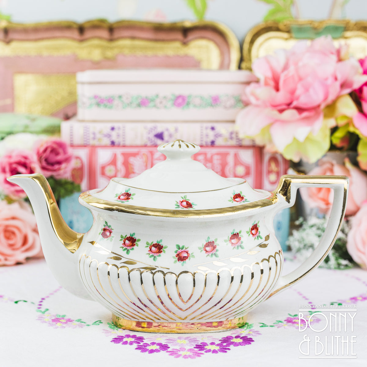 Gibsons Rosebud Teapot